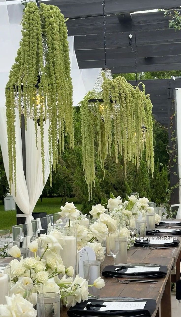 flowers at wedding table